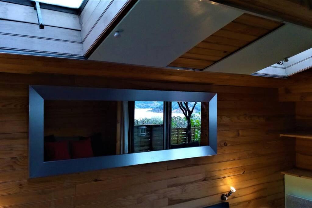Studio 32m2 - dans propriété avec vue imprenable sur le Lac du Salagou Liausson Exterior foto